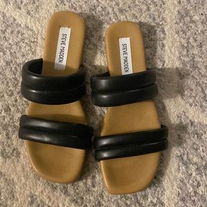 Steve Madden Wizen Sandals